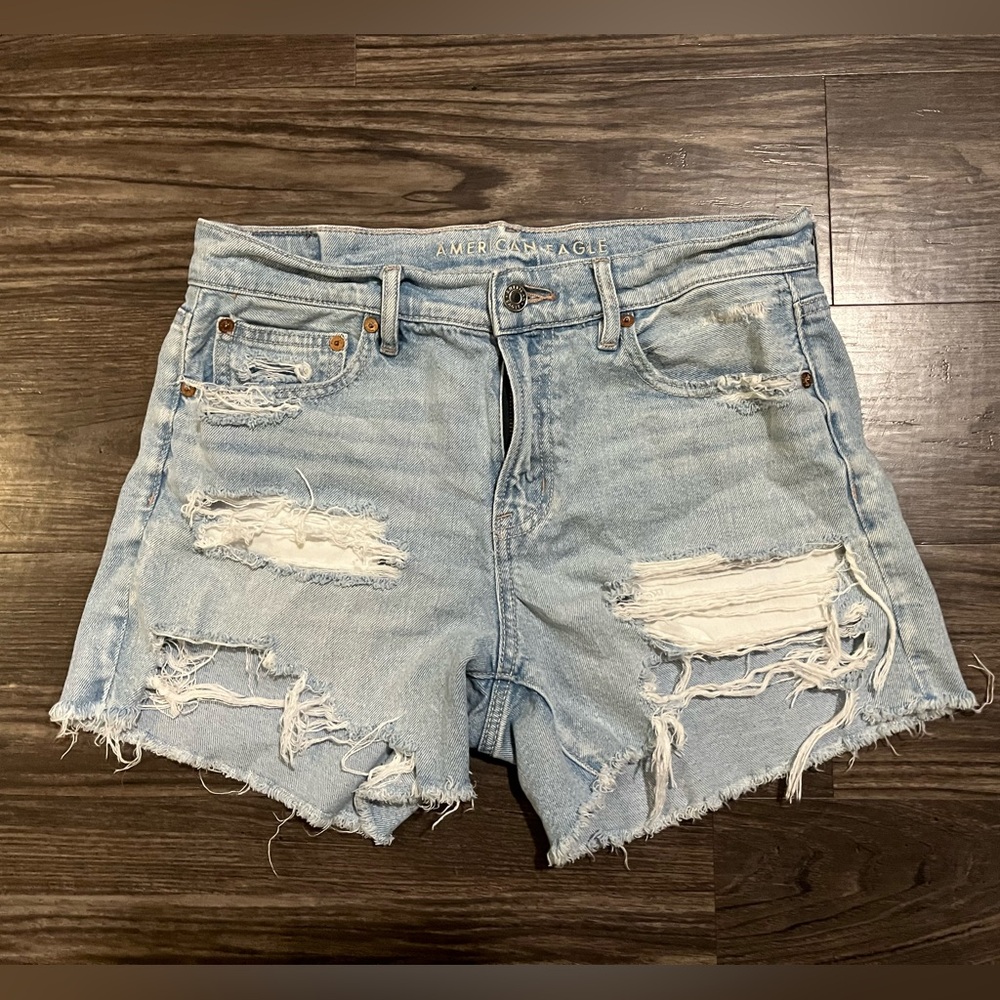 American Eagle Strigid 4” Perfect Ripped Short